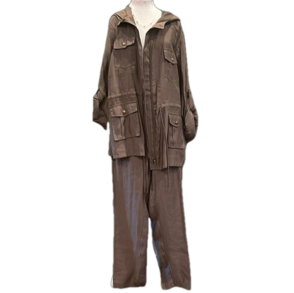 Amanda Green XL drawstring cargo pants and pocketed hooded jacket in army green - Picture 2 of 16